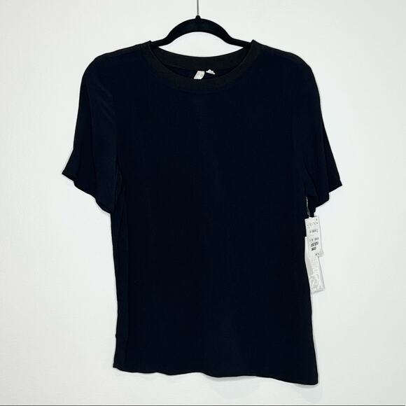 NWT Treasure & Bond Lightweight Black Short Sleeve Top Size XSmall - Picture 3 of 7